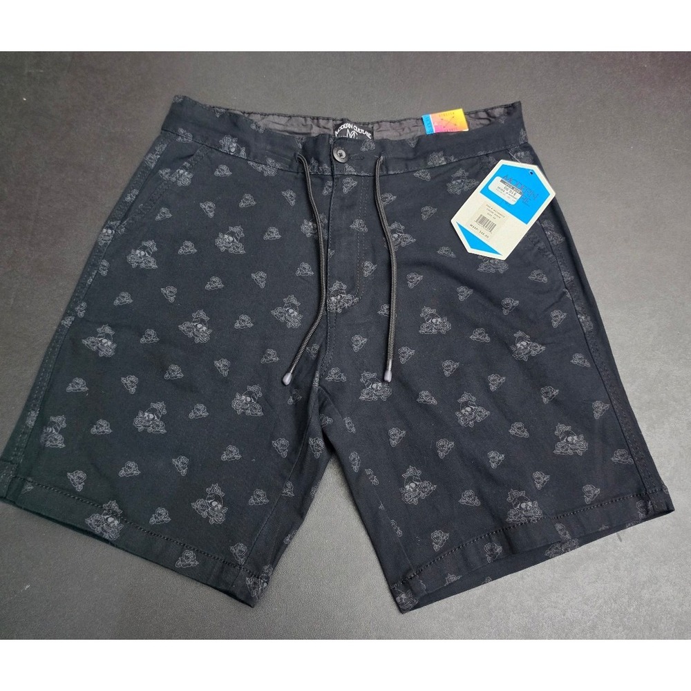 Modern Culture Men's Flat Front Chino Shorts Size 30 - Black Skulls & Roses NWT - Picture 1 of 5